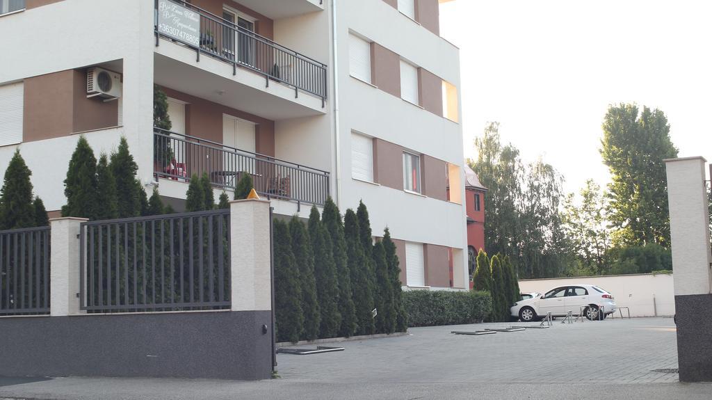 Honey Wellness Apartman Σίοφοκ Εξωτερικό φωτογραφία